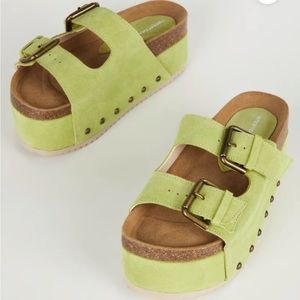 Intentionally blank cooper platform